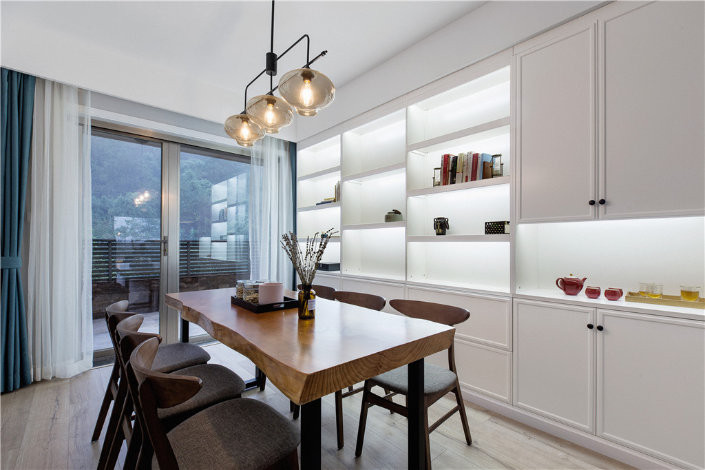 棲霞熙園三居136平米北歐風(fēng)格裝修案例-餐廳 棲霞熙園三居136平米北歐風(fēng)格裝修案例-餐廳