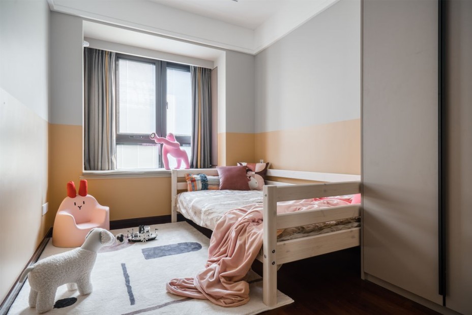 現(xiàn)代簡約風格室內家裝案例效果圖-兒童房 現(xiàn)代簡約風格室內家裝案例效果圖-兒童房