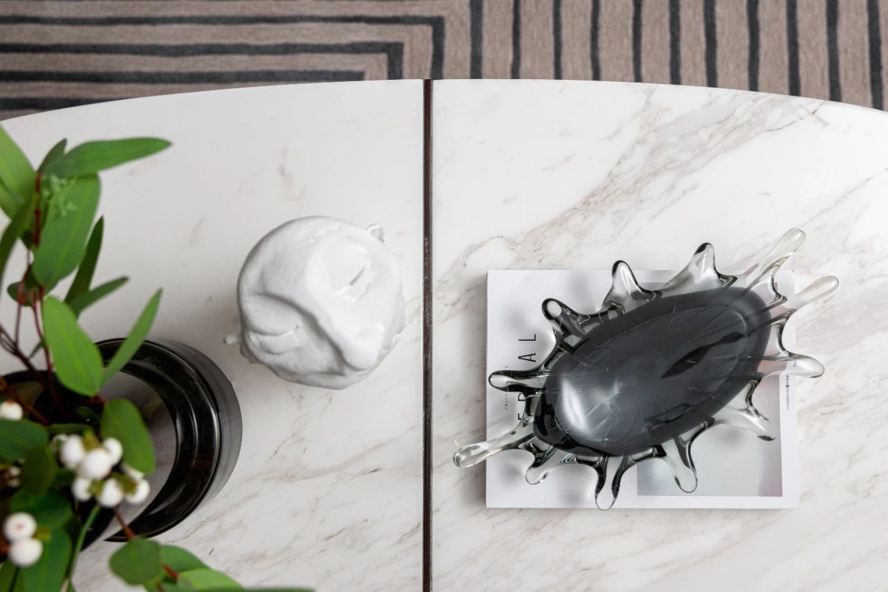 現(xiàn)代簡約風(fēng)格室內(nèi)設(shè)計家裝案例-茶幾 現(xiàn)代簡約風(fēng)格室內(nèi)設(shè)計家裝案例-茶幾