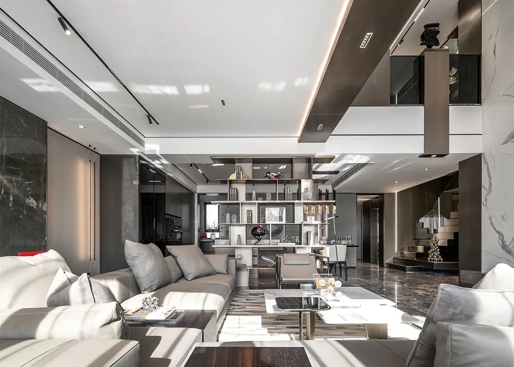 現(xiàn)代輕奢風(fēng)格別墅室內(nèi)設(shè)計(jì)家裝案例-客廳 現(xiàn)代輕奢風(fēng)格別墅室內(nèi)設(shè)計(jì)家裝案例-客廳