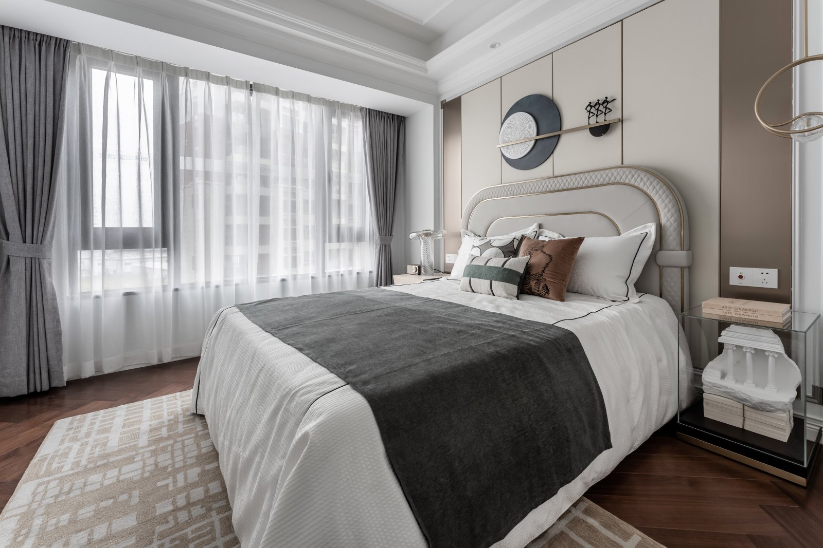 簡(jiǎn)歐輕奢風(fēng)格室內(nèi)設(shè)計(jì)家裝案例-臥室 簡(jiǎn)歐輕奢風(fēng)格室內(nèi)設(shè)計(jì)家裝案例-臥室