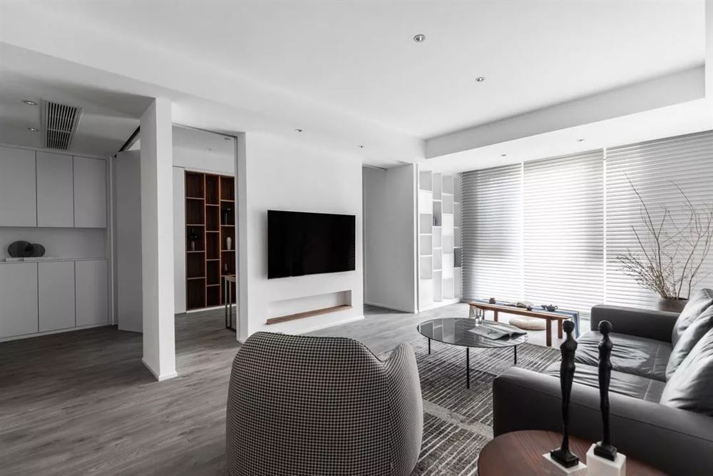 佛山市建投綠地璀璨天城現(xiàn)代簡(jiǎn)約風(fēng)格三居室裝修案例