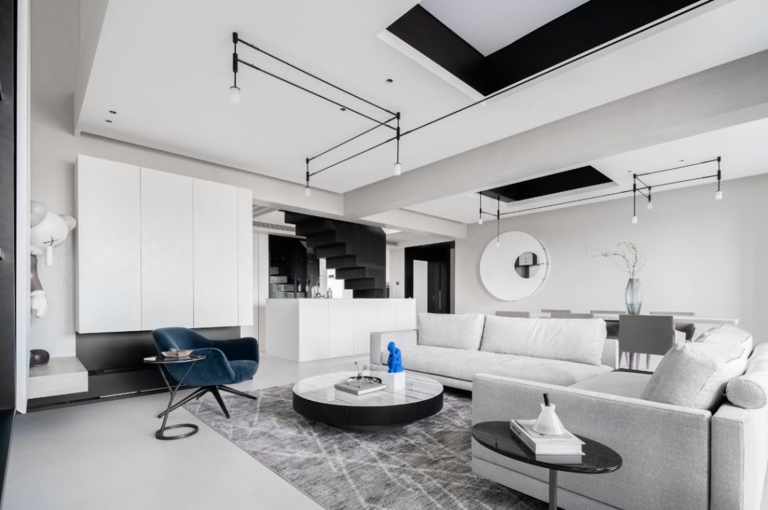 佛山裝修公司現(xiàn)代前衛(wèi)風格復式裝修效果圖-客廳 佛山裝修公司現(xiàn)代前衛(wèi)風格復式裝修效果圖-客廳