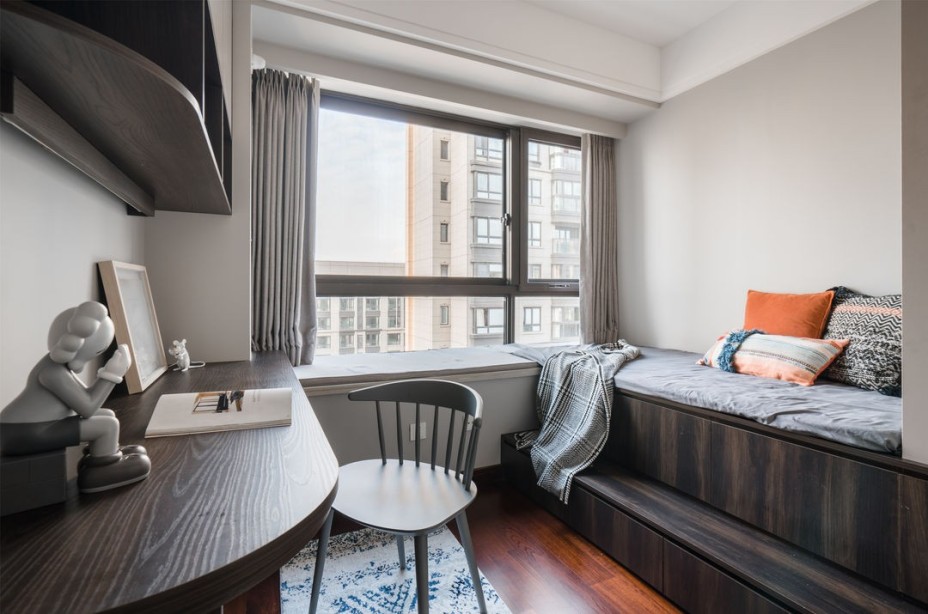 現(xiàn)代簡約風格室內家裝案例效果圖-客臥 現(xiàn)代簡約風格室內家裝案例效果圖-客臥