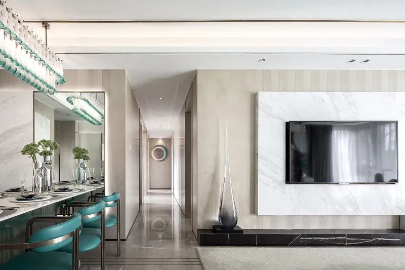 現(xiàn)代摩登風(fēng)格室內(nèi)設(shè)計家裝案例-走廊 現(xiàn)代摩登風(fēng)格室內(nèi)設(shè)計家裝案例-走廊