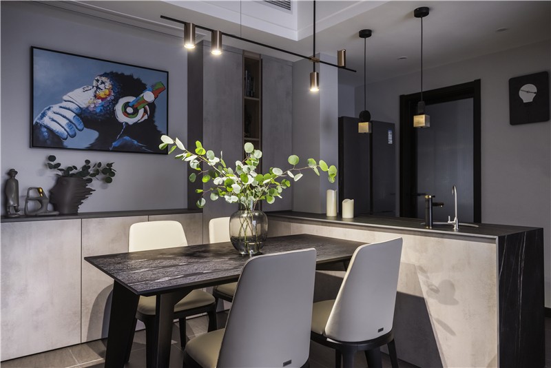 裝修案例現(xiàn)代輕奢風格室內(nèi)裝修效果圖-餐廳 裝修案例現(xiàn)代輕奢風格室內(nèi)裝修效果圖-餐廳