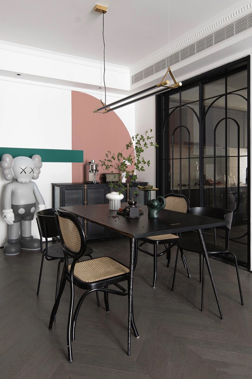 北歐混搭風格家裝設計室內(nèi)裝修效果圖-餐廳 北歐混搭風格家裝設計室內(nèi)裝修效果圖-餐廳