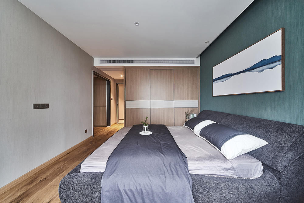 現(xiàn)代簡約風(fēng)格室內(nèi)裝修設(shè)計效果圖-雅瑤綠洲三居165平米-室內(nèi)裝修設(shè)計主臥 現(xiàn)代簡約風(fēng)格室內(nèi)裝修設(shè)計效果圖-雅瑤綠洲三居165平米-室內(nèi)裝修設(shè)計主臥