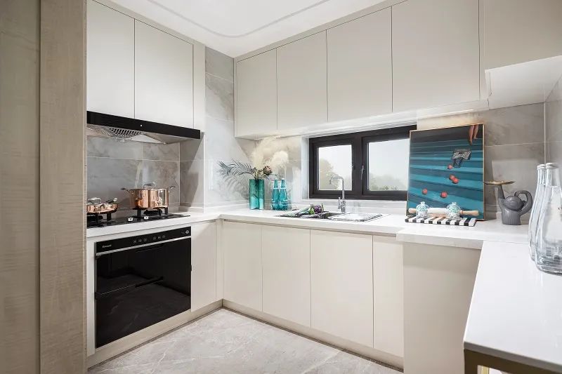 現(xiàn)代摩登風(fēng)格室內(nèi)設(shè)計家裝案例-廚房 現(xiàn)代摩登風(fēng)格室內(nèi)設(shè)計家裝案例-廚房