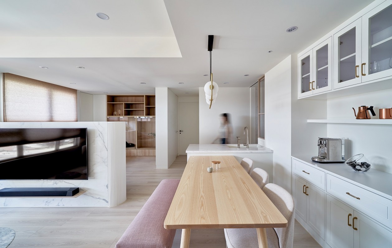 現(xiàn)代簡約風(fēng)格室內(nèi)設(shè)計(jì)家裝案例-餐廳 現(xiàn)代簡約風(fēng)格室內(nèi)設(shè)計(jì)家裝案例-餐廳