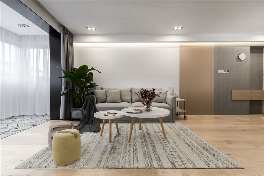 佛山市金茂綠島湖北歐風(fēng)格四居室裝修案例