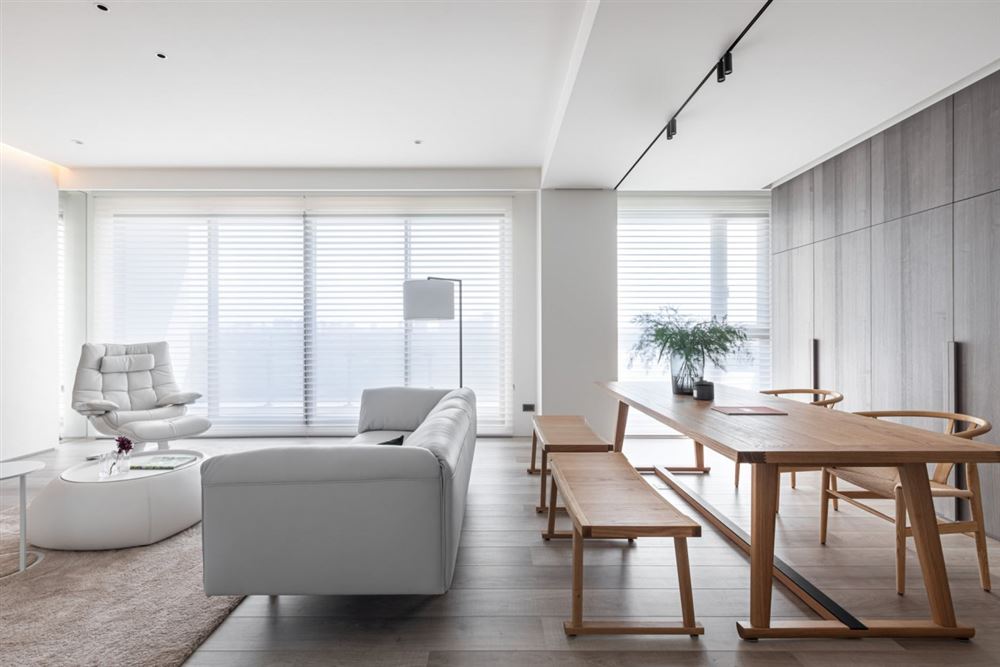 佛山市中建順控&middot;云熙悅城現(xiàn)代簡約風(fēng)格四居室裝修案例