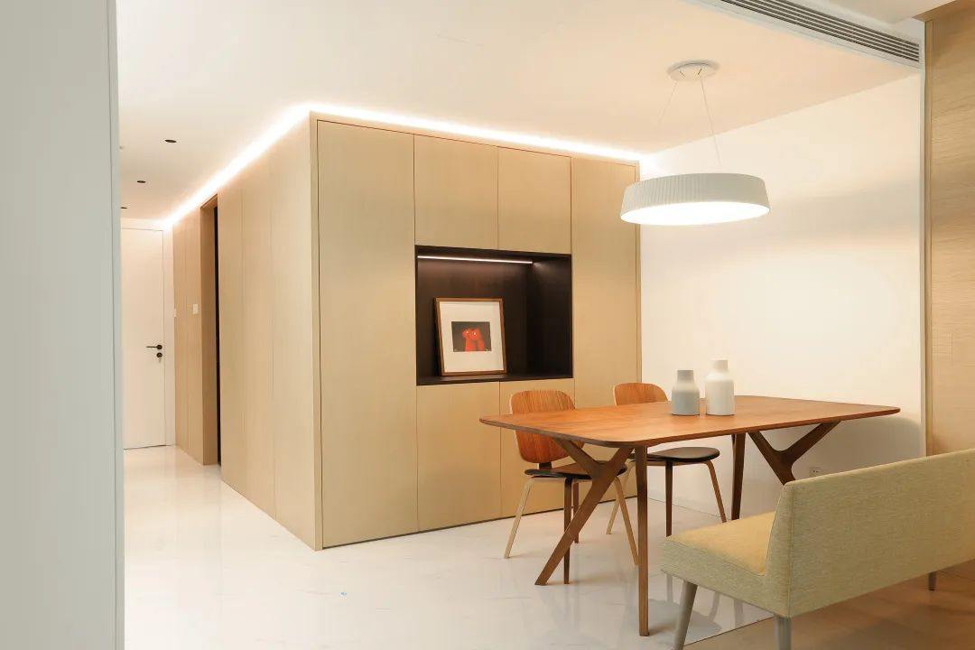 現(xiàn)代簡約風(fēng)格家裝設(shè)計(jì)室內(nèi)裝修效果圖-餐廳 現(xiàn)代簡約風(fēng)格家裝設(shè)計(jì)室內(nèi)裝修效果圖-餐廳