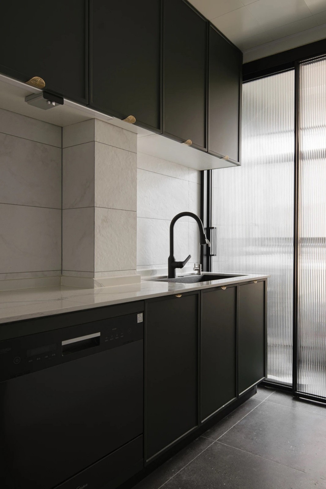 北歐混搭風格家裝設計室內(nèi)裝修效果圖-廚房 北歐混搭風格家裝設計室內(nèi)裝修效果圖-廚房