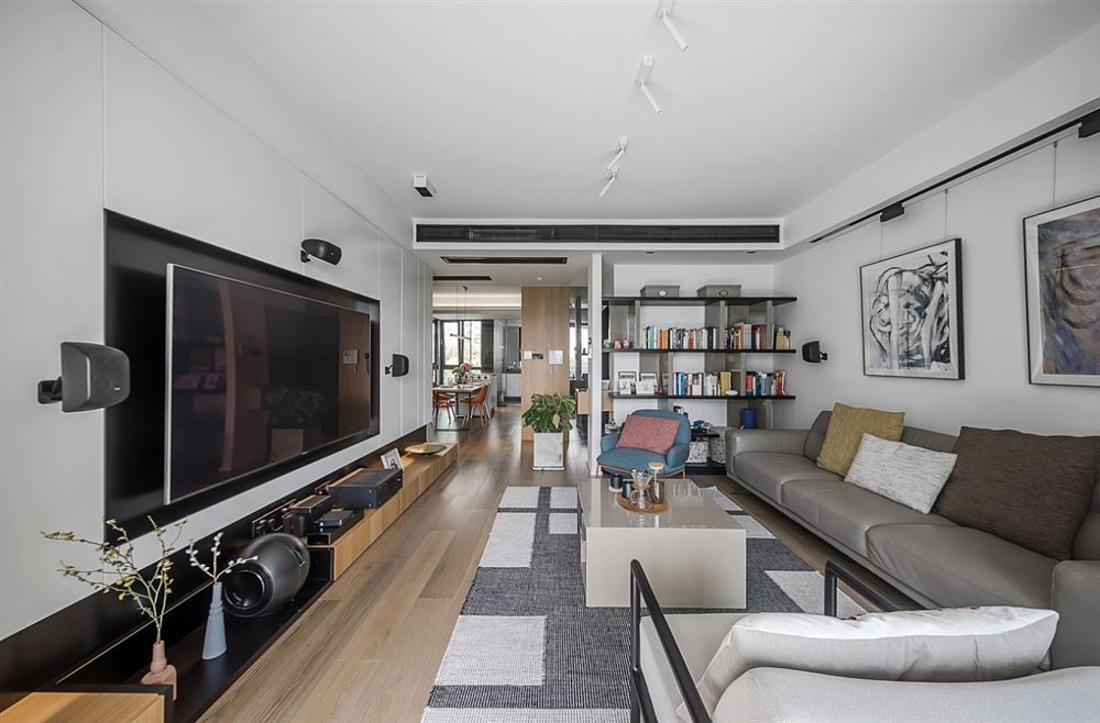 臺州市天嶺&middot;春江花苑現(xiàn)代簡約風格三居室裝修案例