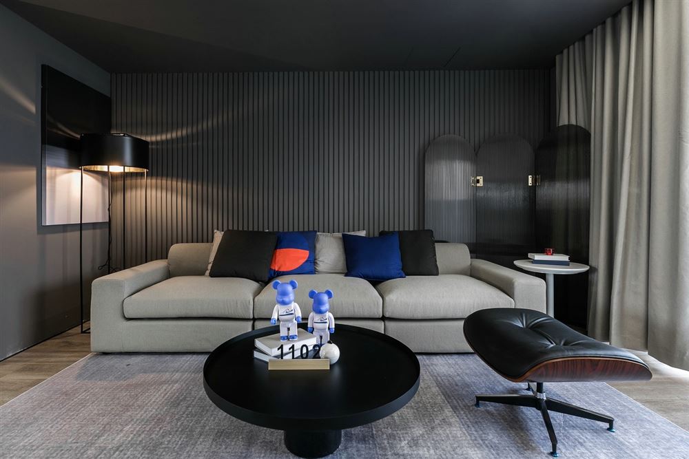 江門市十里方圓現(xiàn)代簡約風格三居室裝修案例