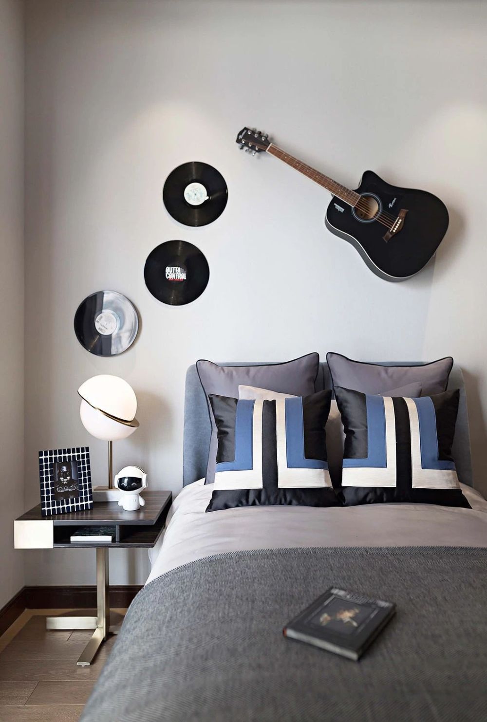 輕奢簡約風(fēng)格室內(nèi)設(shè)計家裝案例-次臥 輕奢簡約風(fēng)格室內(nèi)設(shè)計家裝案例-次臥