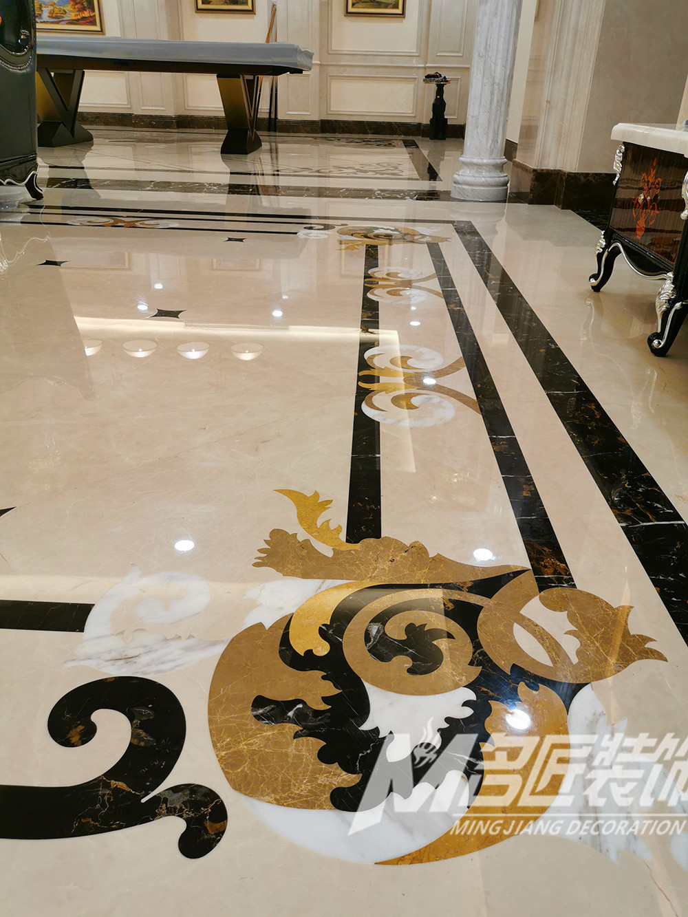 歐式別墅裝修設(shè)計(jì)-會(huì)客廳地面大理石裝飾 歐式別墅裝修設(shè)計(jì)-會(huì)客廳地面大理石裝飾