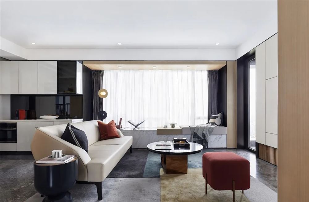 佛山市恒大&middot;酈湖城輕奢風(fēng)格四居室裝修案例