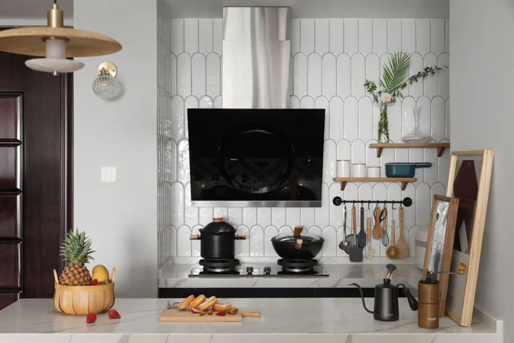 韶關(guān)市保利時(shí)光印象現(xiàn)代簡(jiǎn)約風(fēng)格二居室裝修案例