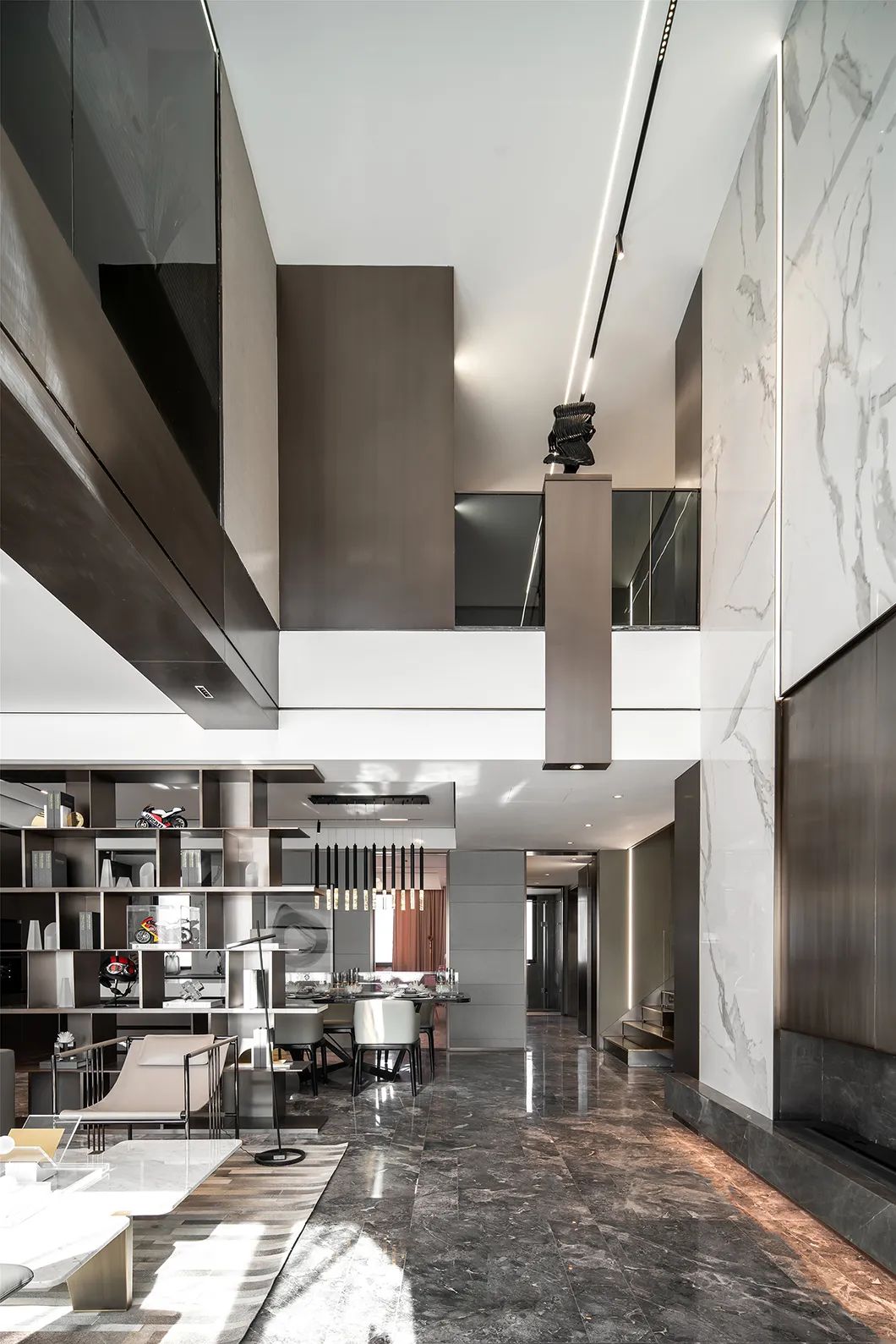 現(xiàn)代輕奢風(fēng)格別墅室內(nèi)設(shè)計(jì)家裝案例-客廳 現(xiàn)代輕奢風(fēng)格別墅室內(nèi)設(shè)計(jì)家裝案例-客廳