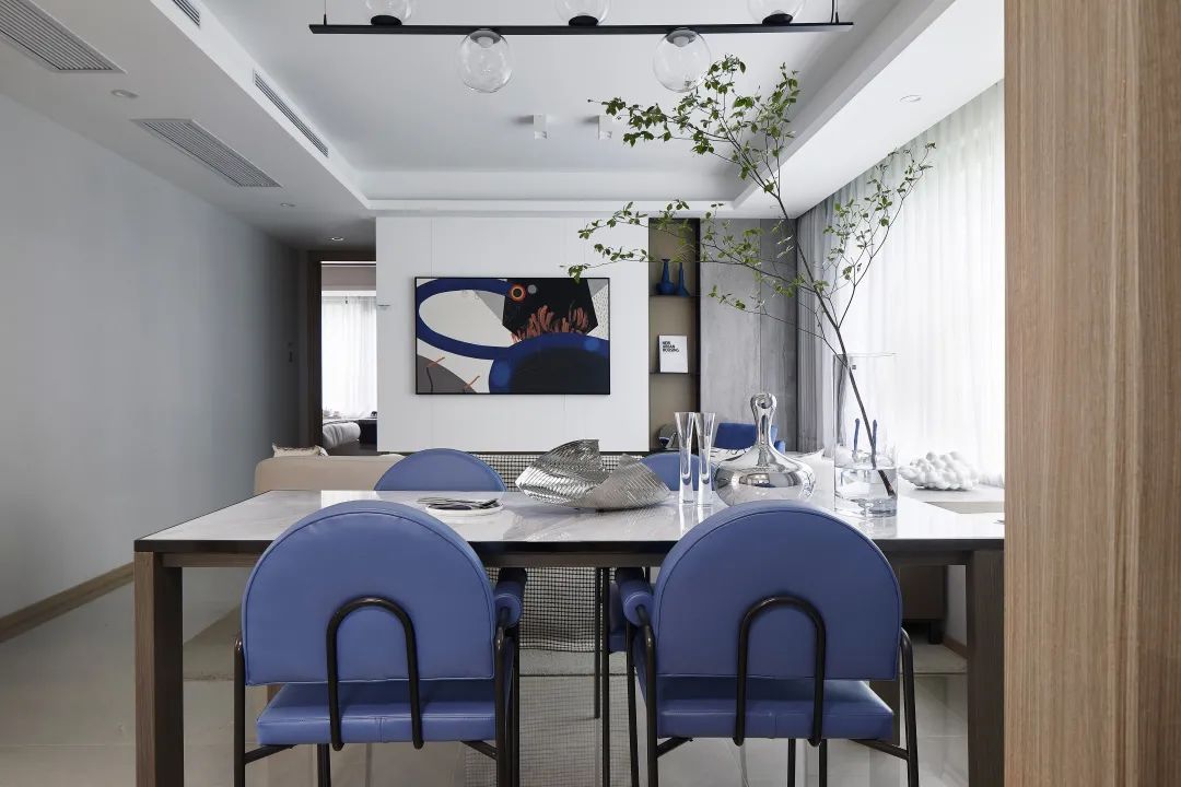 現(xiàn)代簡(jiǎn)約風(fēng)格室內(nèi)設(shè)計(jì)家裝案例-餐廳 現(xiàn)代簡(jiǎn)約風(fēng)格室內(nèi)設(shè)計(jì)家裝案例-餐廳