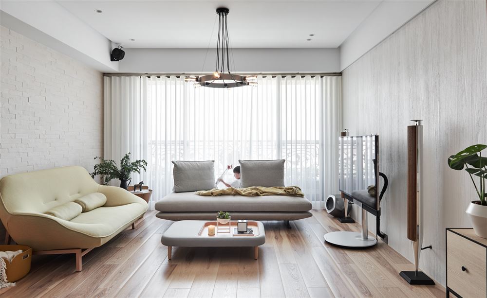 佛山市招商依云國際北歐風(fēng)格三居室裝修案例