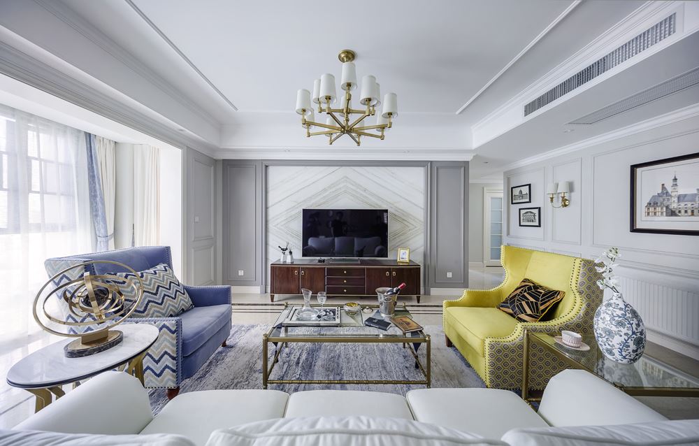 湛江市萬(wàn)洲花園歐式風(fēng)格四居室裝修案例