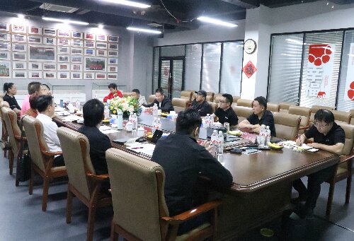 名匠裝飾（集團(tuán)）2025年第四季度經(jīng)營(yíng)擴(kuò)大會(huì)議勝利召開